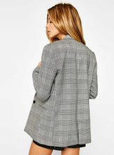Load image into Gallery viewer, Classy Polyester Plaid Shawl Collar Regular Sleeve Blazer
