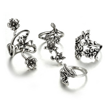 Load image into Gallery viewer, Flower Goddess Ring Set
