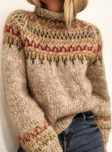 Charger l&#39;image dans la galerie, Elegant Cotton Blend Printed Round Neck Long Sleeve Sweater
