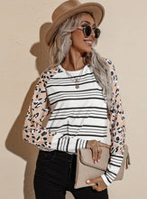 Load image into Gallery viewer, Loose Striped Long-sleeved T-shirt Women&#39;s Round Neck Sweater
