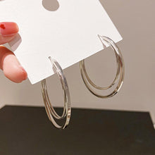 Load image into Gallery viewer, Metal Earrings Fashion High-end Earrings
