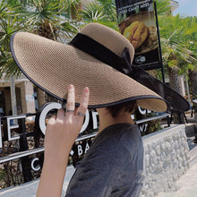 Load image into Gallery viewer, European And American Women&#39;s Large Brim Sun Protection Straw Hat
