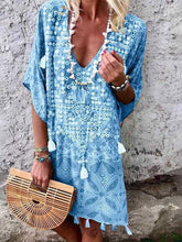 Load image into Gallery viewer, Loose Waist Bohemian V-neck Print Dress
