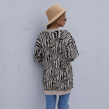 Load image into Gallery viewer, Women&#39;s New Knitted Cardigan Striped Loose Sweater Coat
