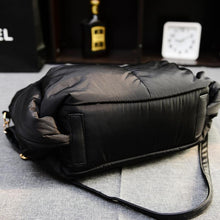 Load image into Gallery viewer, Women Handbags Ladies Warm Tote Bag Large Capacity

