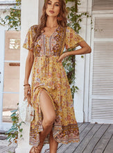 Load image into Gallery viewer, Women&#39;s Short Sleeve Bohemian Resort Dress
