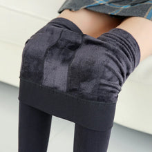 Load image into Gallery viewer, Fashionable Winter Warm Fleece Lined Leggings
