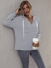 Load image into Gallery viewer, Casual Striped Hedging Style Tops Sweatshirt
