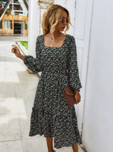 Load image into Gallery viewer, Long Sleeve Retro Square Neck Print Dress
