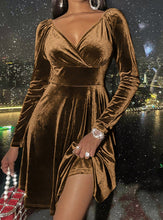 Load image into Gallery viewer, Long Sleeve Explosive V-neck Velvet Ladies Dress
